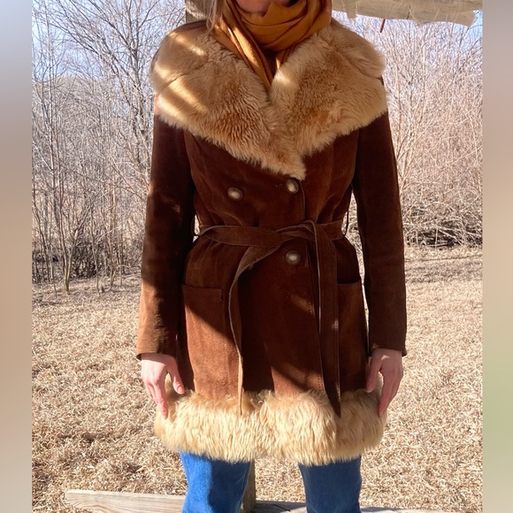 70s belted Coat, Genuine Leather, Vintage Excellent Condition - Picture 11 of 11